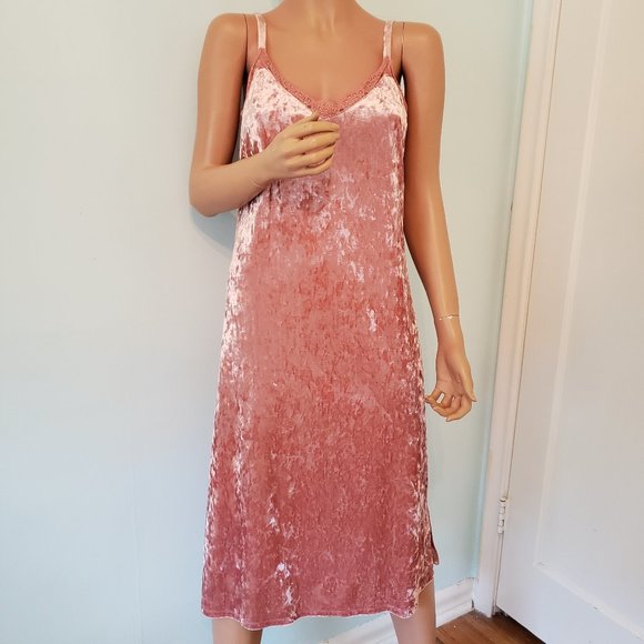 bobeau Dresses & Skirts - NWT Bobeau NORDSTROM RACK summer Dress. Size M.